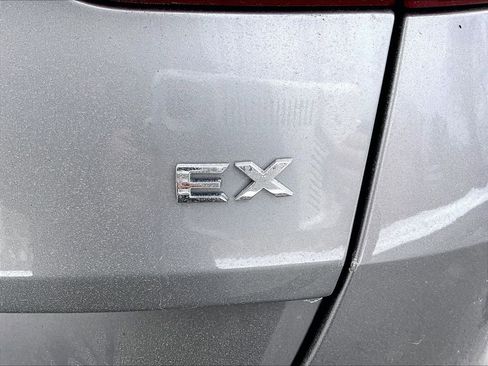 Used 2022 Kia Sportage EX w/ EX Technology Package image 28