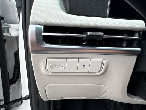 New 2026 Hyundai Tucson SE image 20