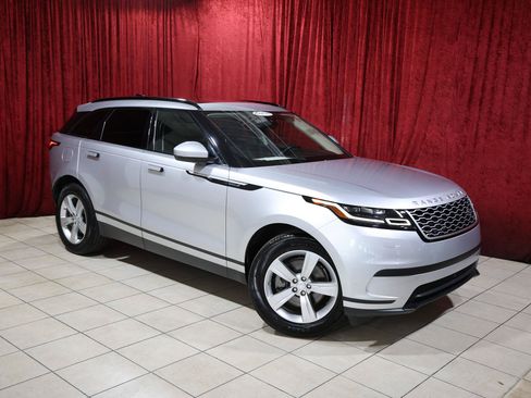 Used 2018 Land Rover Range Rover Velar S AWD/4WD image 2