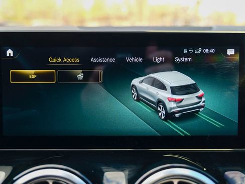 Used 2021 Mercedes-Benz GLA 250 4MATIC image 56