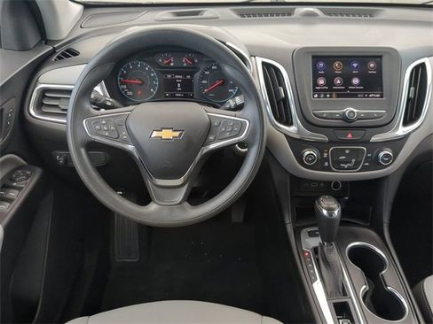 Used 2020 Chevrolet Equinox LS w/ LS Convenience Package image 15