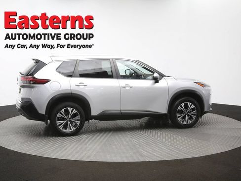 Used 2023 Nissan Rogue SV AWD/4WD image 40