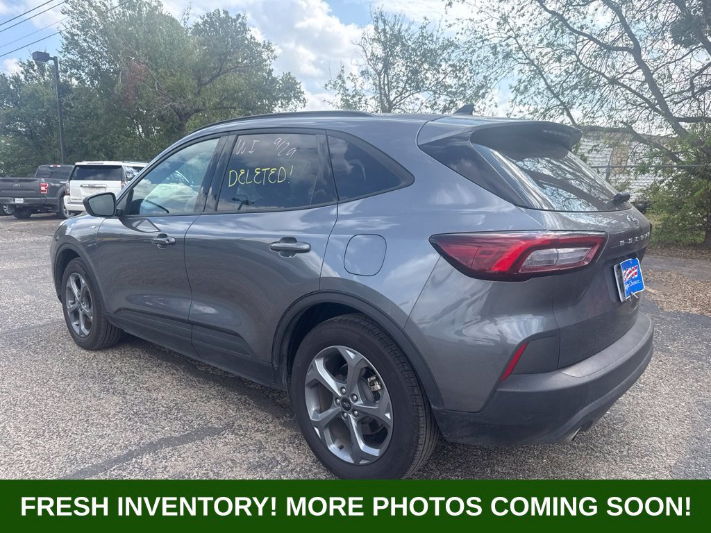 Used 2025 Ford Escape ST-Line FWD image 7