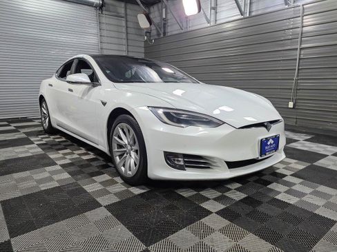 Used 2017 Tesla Model S 100D image 4