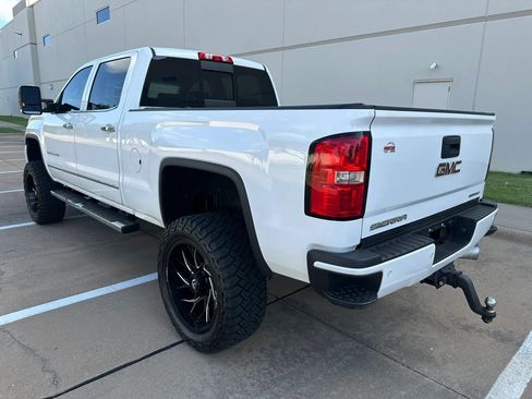 Used 2015 GMC Sierra 3500 Denali AWD/4WD image 13