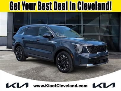 New 2025 Kia Sorento S
