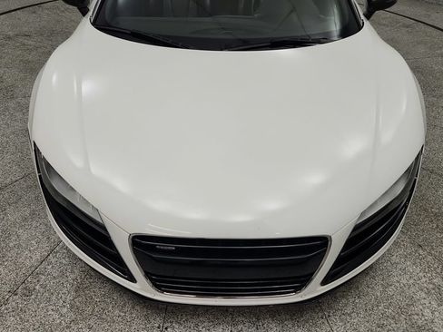 Used 2012 Audi R8 V10 AWD/4WD image 12