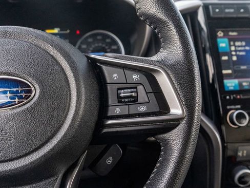 Used 2022 Subaru Ascent Limited image 25