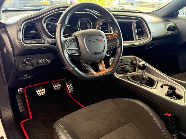 Used 2020 Dodge Challenger R/T Scat Pack RWD image 3