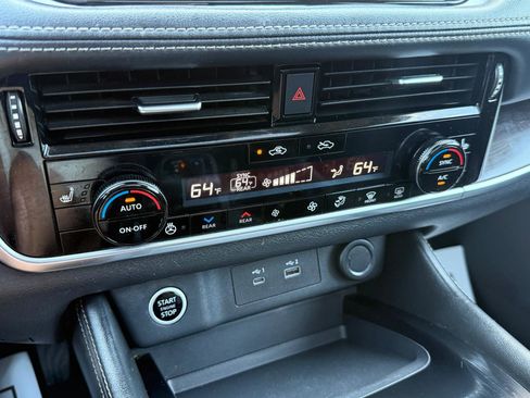 Used 2021 Nissan Rogue SL w/ Premium Package image 26