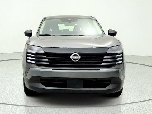 Used 2025 Nissan Kicks S FWD image 2