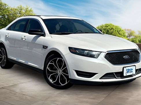 Used 2016 Ford Taurus SHO w/ Equipment Group 401A AWD/4WD image 11