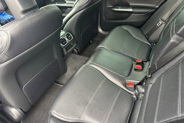 Used 2023 Mercedes-Benz C 300 Sedan image 14
