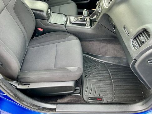 Used 2018 Dodge Charger SXT Plus w/ Blacktop Package image 23