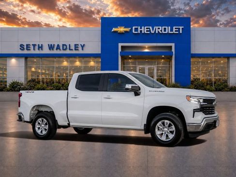 Used 2026 Chevrolet Silverado 1500 LT AWD/4WD image 8