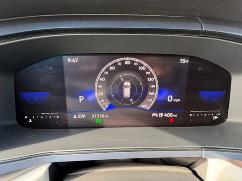 Used 2023 Volkswagen Taos SE FWD image 18