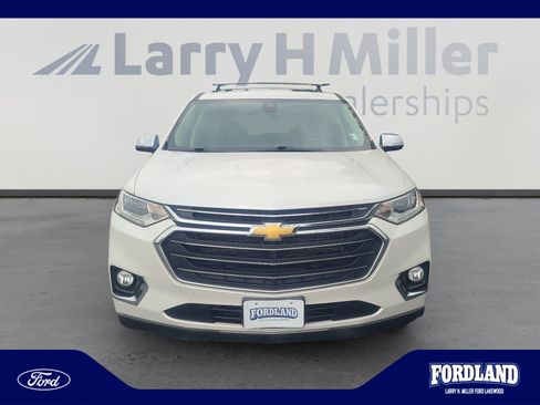 Used 2019 Chevrolet Traverse Premier w/ LPO, Floor Liner Package AWD/4WD image 8