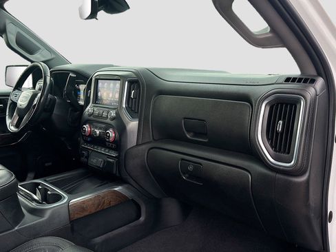 Used 2020 GMC Sierra 1500 Denali w/ Technology Package RWD image 30