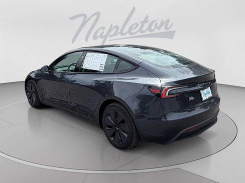 Used 2025 Tesla Model 3 Long Range RWD image 3