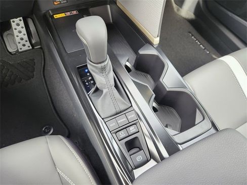 New 2026 Toyota Camry SE image 16