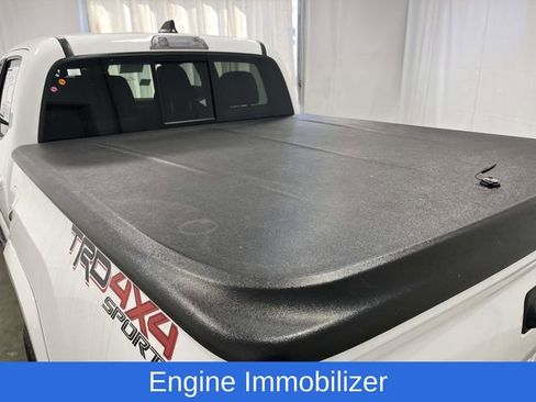 Used 2021 Toyota Tacoma TRD Sport image 7