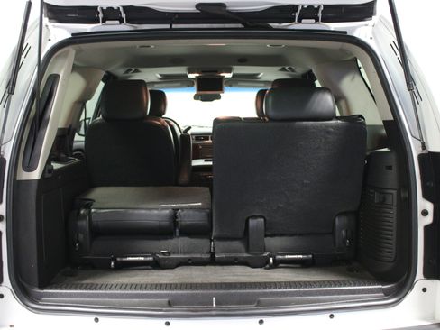 Used 2012 Chevrolet Tahoe LTZ AWD/4WD image 15
