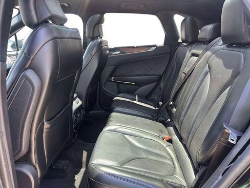 Used 2019 Lincoln MKC Reserve w/ MKC Climate Package AWD/4WD image 23