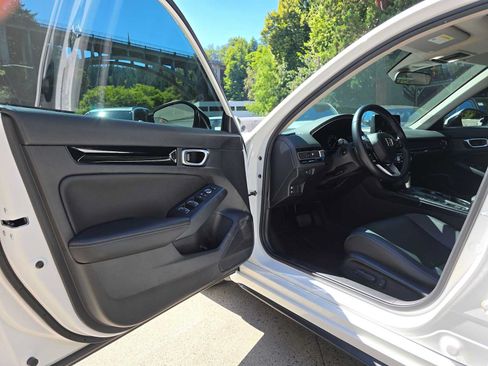 Used 2024 Honda Civic EX-L image 19