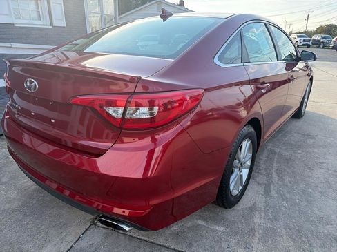 Used 2015 Hyundai Sonata SE w/ Option Group 09 FWD image 7