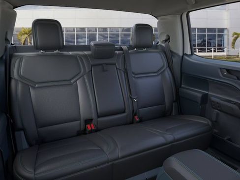 New 2026 Ford Maverick Lobo AWD/4WD image 31