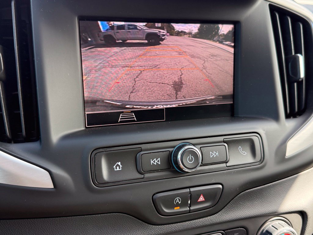 Used 2023 GMC Terrain SLE AWD/4WD image 51