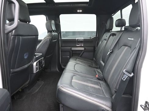 Used 2022 Ford F450 Platinum w/ FX4 Off-Road Package image 27