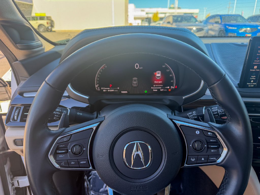 Used 2025 Acura MDX w/ Technology Package FWD image 14