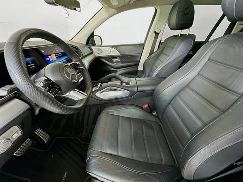 Certified 2024 Mercedes-Benz GLS 450 4MATIC image 23