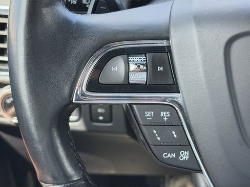 Used 2020 Lincoln Navigator L Reserve AWD/4WD image 13