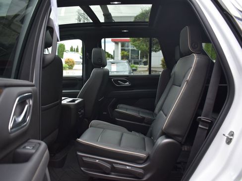 Used 2021 Chevrolet Tahoe Premier AWD/4WD image 20