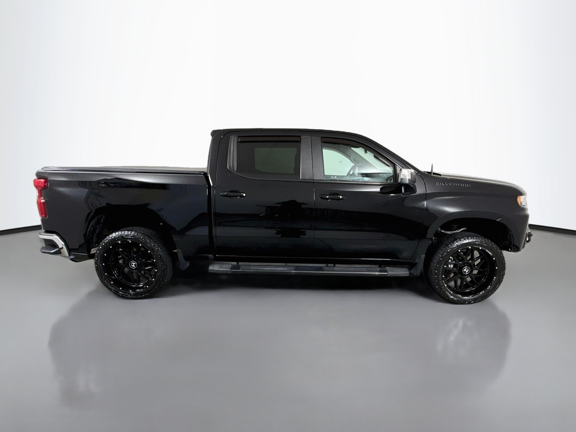 Used 2020 Chevrolet Silverado 1500 LT w/ All-Star Edition AWD/4WD image 8