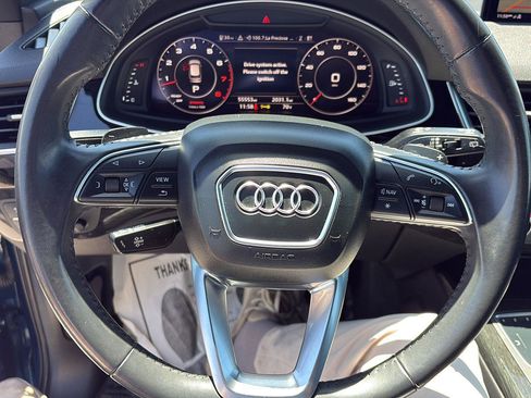 Used 2018 Audi Q7 3.0T Premium Plus w/ Premium Plus Package AWD/4WD image 19