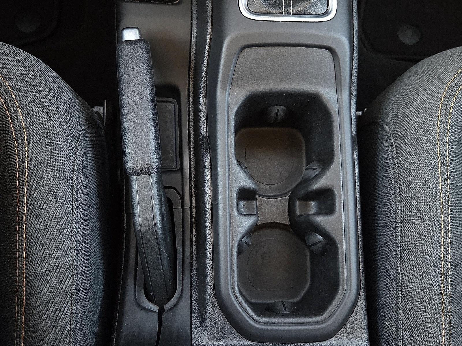Used 2024 Jeep Wrangler Unlimited Sport AWD/4WD image 19
