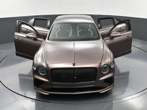 Certified 2025 Bentley Flying Spur Speed image 39