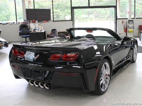 Used 2014 Chevrolet Corvette Stingray Convertible RWD image 8