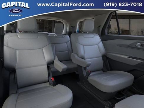 New 2025 Ford Explorer Active w/ Active Comfort Package image 11