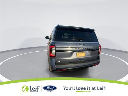 Used 2023 Ford Expedition Limited image 8