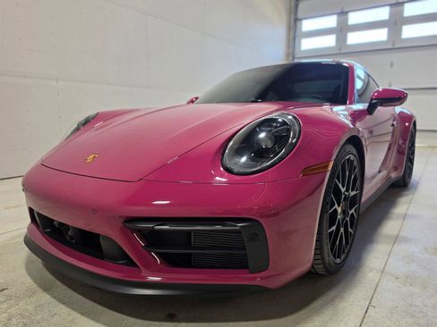 Used 2024 Porsche 911 Carrera GTS w/ Premium Package RWD image 28