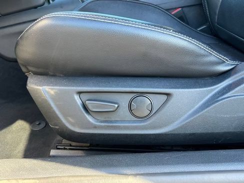 Used 2022 Ford Mustang Premium RWD image 13