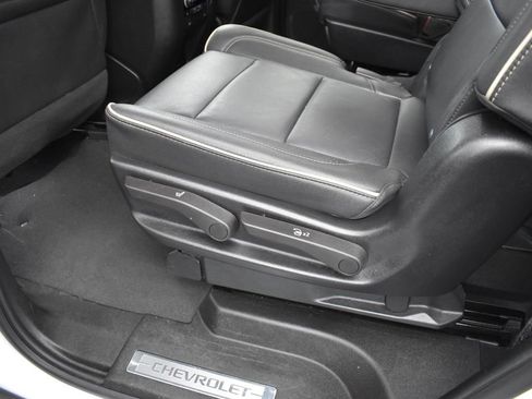 Used 2024 Chevrolet Tahoe Premier image 23