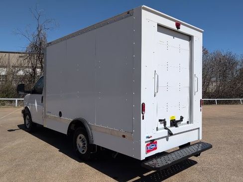 New 2025 Chevrolet Express 3500 w/ Power Convenience Package image 2