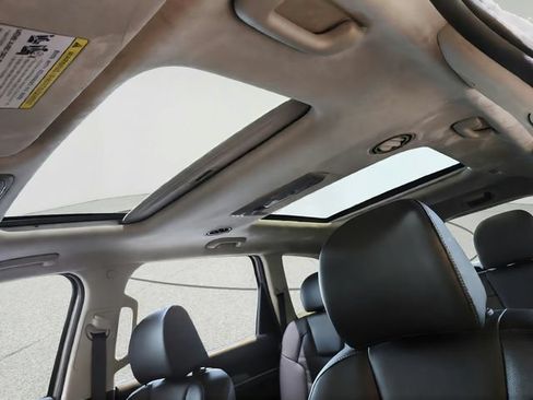 Certified 2023 Kia Telluride SX Prestige AWD/4WD image 13