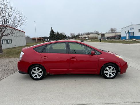 Used 2007 Toyota Prius image 2