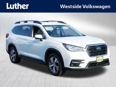 Used 2022 Subaru Ascent Premium w/ Convenience Package